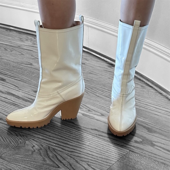 MAISON MARGIELA Patent Leather Boots🌸 - Picture 1 of 16